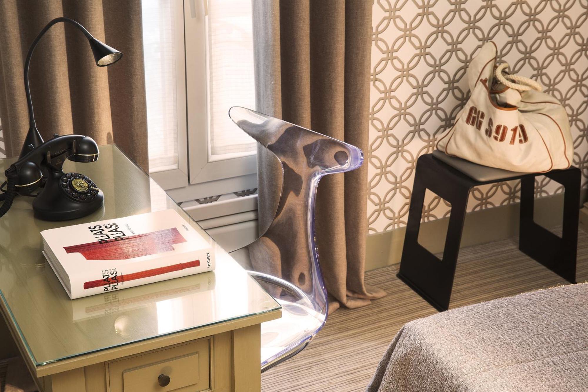 Single Room,1215107785:JPEG